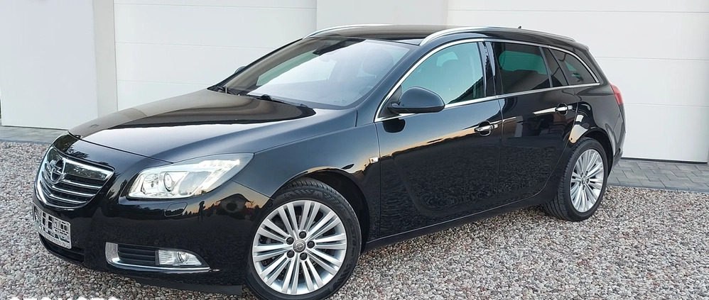 Opel Insignia cena 22999 przebieg: 256000, rok produkcji 2013 z Zambrów małe 631